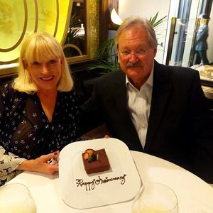 Meet your Posher, Larry